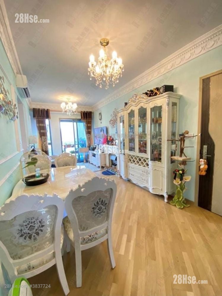 Alto Residences Sell 3 Bedrooms 675 ft²