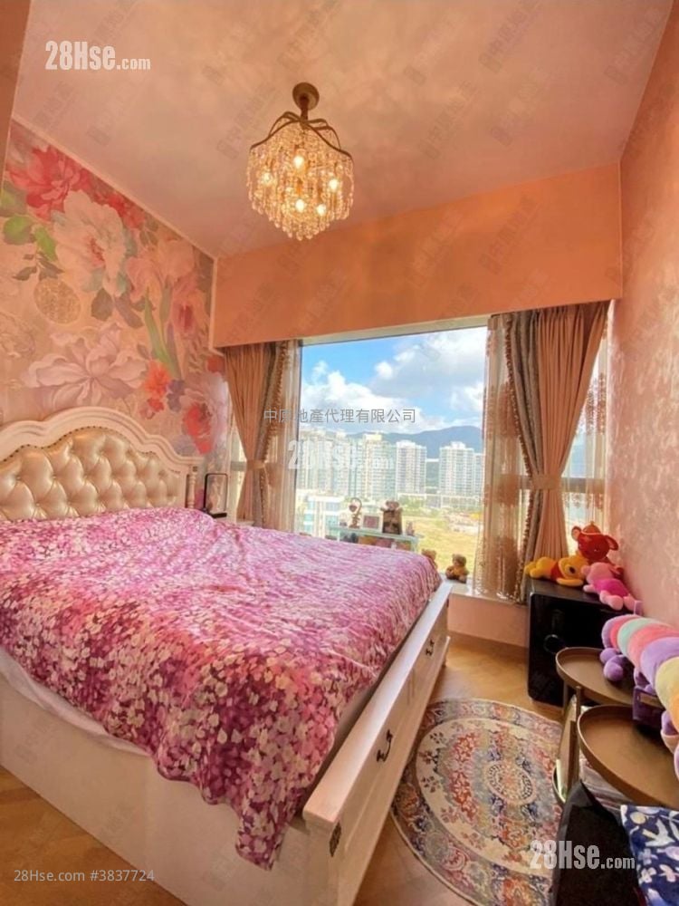 Alto Residences Sell 3 Bedrooms 675 ft²