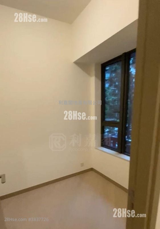 Wetland Seasons Bay Sell 2 Bedrooms , 1 Bathroom 403 ft²