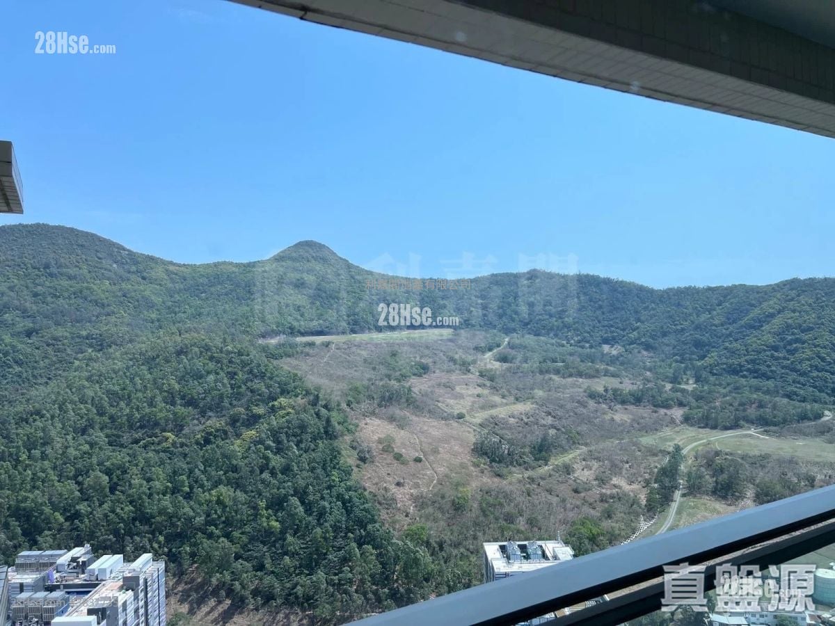 领都 售盘 3 房 , 2 浴室 974 平方尺