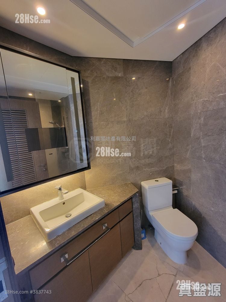 The Austin Rental Studio , 1 Bathroom 378 ft²
