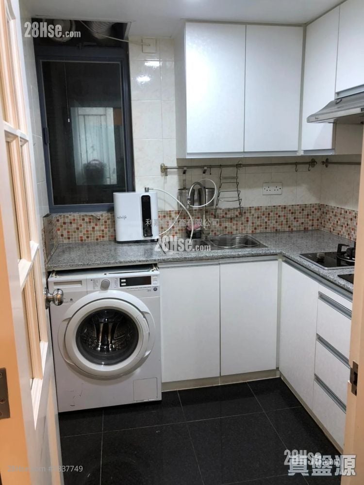 Maritime Bay Sell 2 Bedrooms 432 ft²