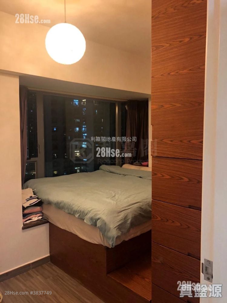 Maritime Bay Sell 2 Bedrooms 432 ft²