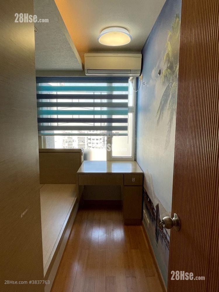Tanner Garden Sell 2 Bedrooms , 1 Bathroom 564 ft²