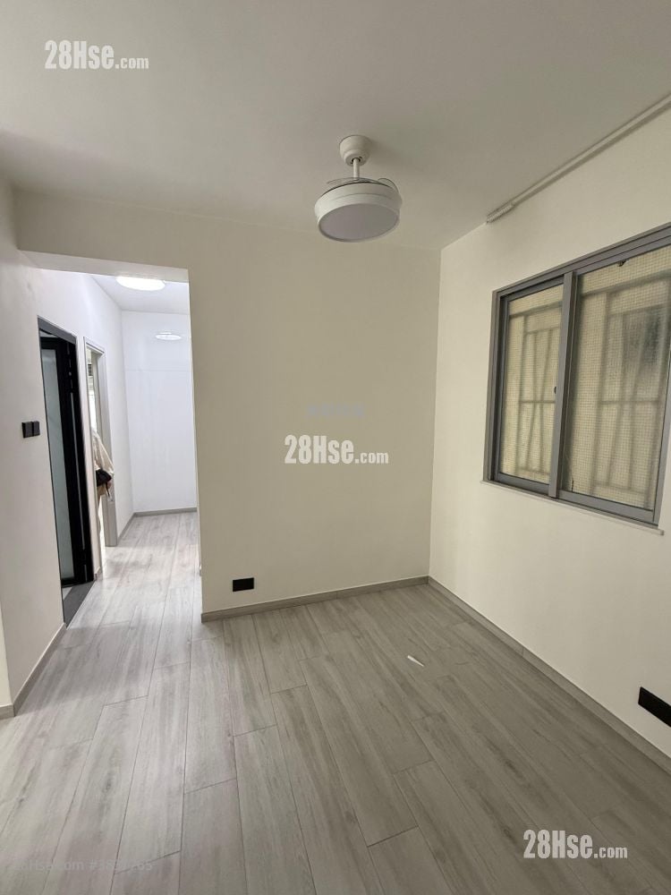 Allway Garden Sell 2 Bedrooms , 1 Bathroom 550 ft²