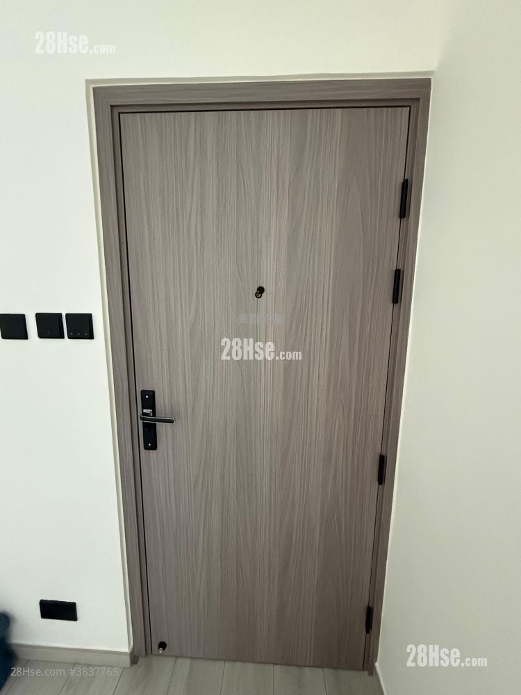 Allway Garden Sell 2 Bedrooms , 1 Bathroom 550 ft²