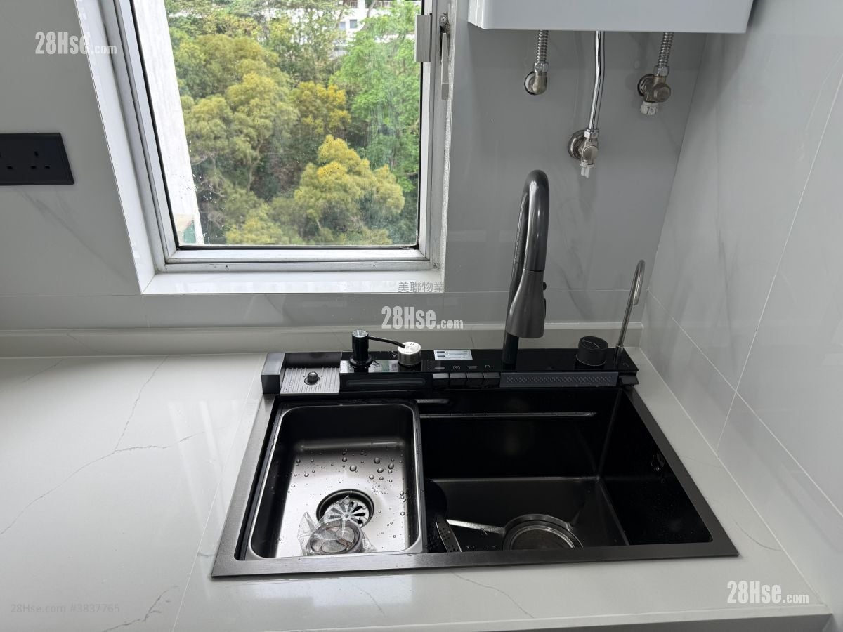 Allway Garden Sell 2 Bedrooms , 1 Bathroom 550 ft²