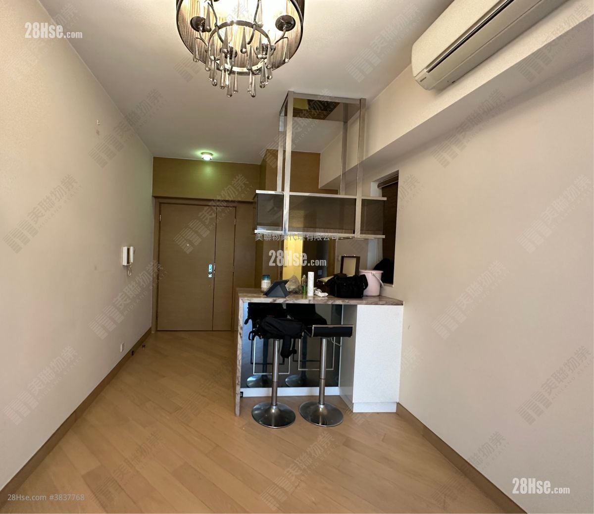 The Wings Sell 3 Bedrooms , 3 Bathrooms 837 ft²