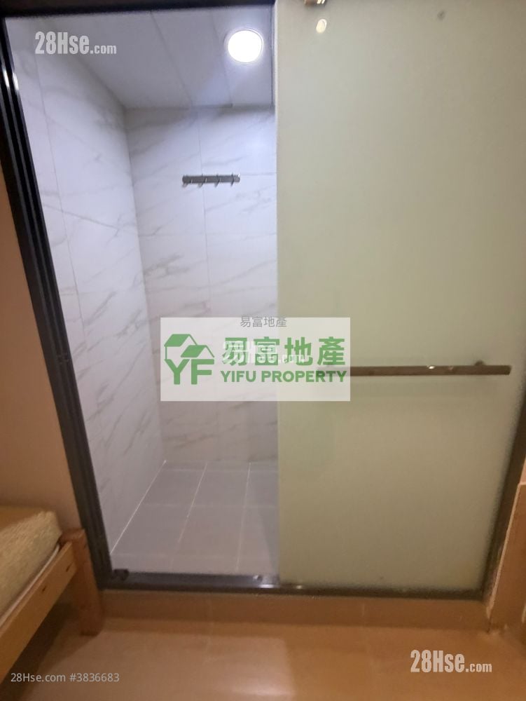 益南華廈 租盤 1 浴室 190 平方呎