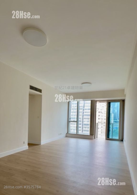 The Coronation Sell 3 Bedrooms , 2 Bathrooms 984 ft²