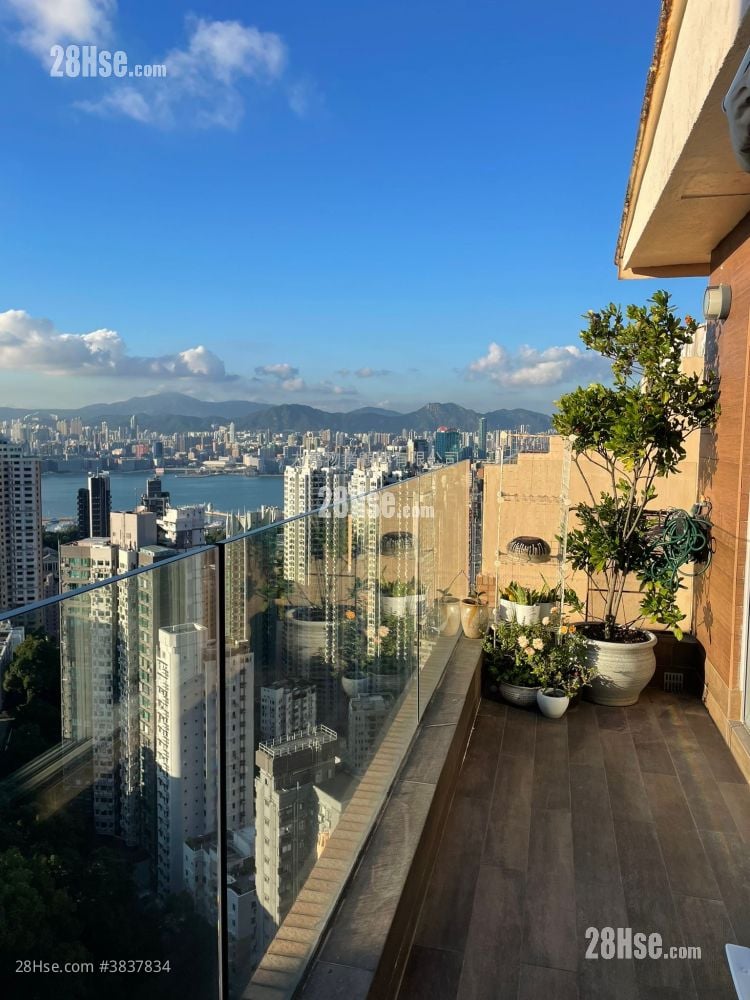 Tai Hang Terrace Sell 3 Bedrooms , 2 Bathrooms 527 ft²