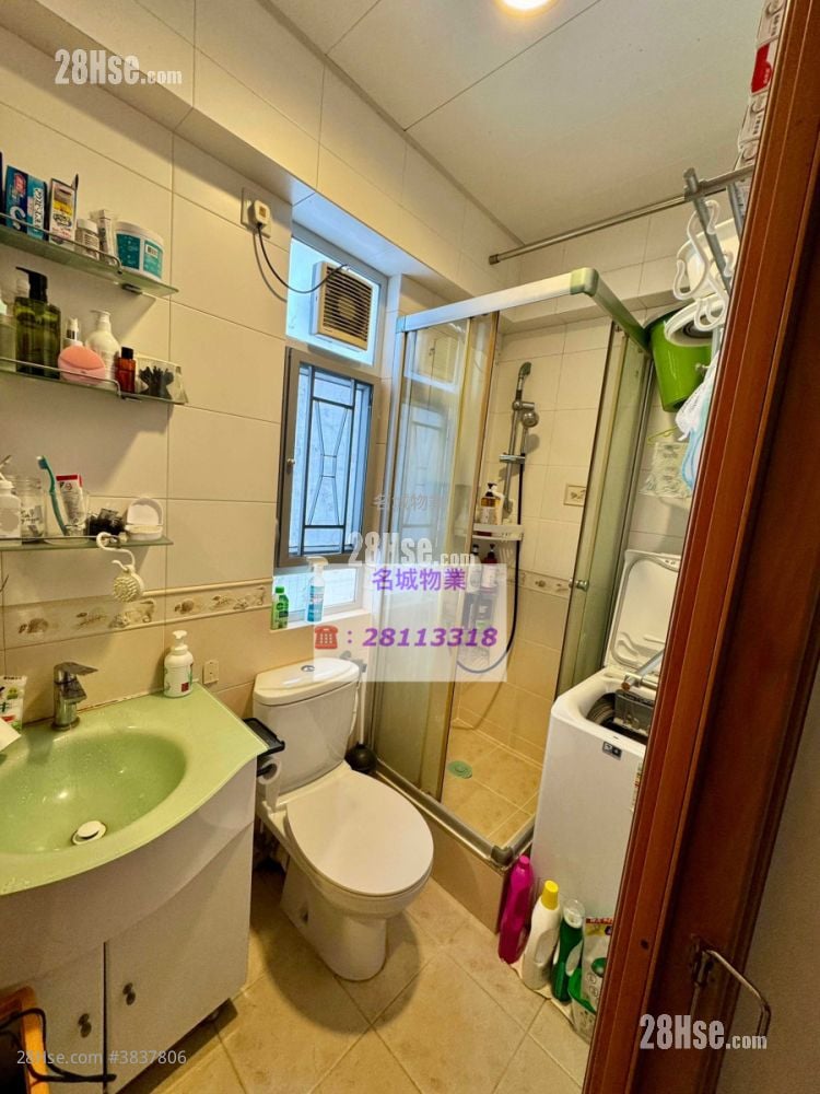 Jade Court Sell 1 Bedroom , 1 Bathroom 313 ft²
