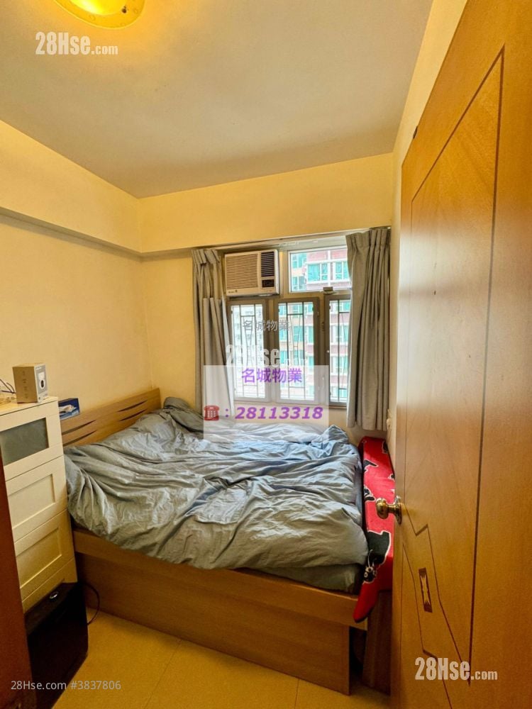 Jade Court Sell 1 Bedroom , 1 Bathroom 313 ft²