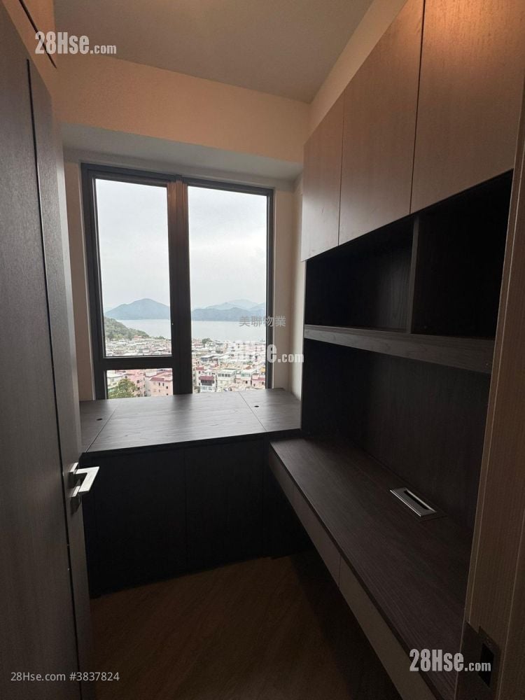 Sierra Sea Sell 3 Bedrooms 767 ft²