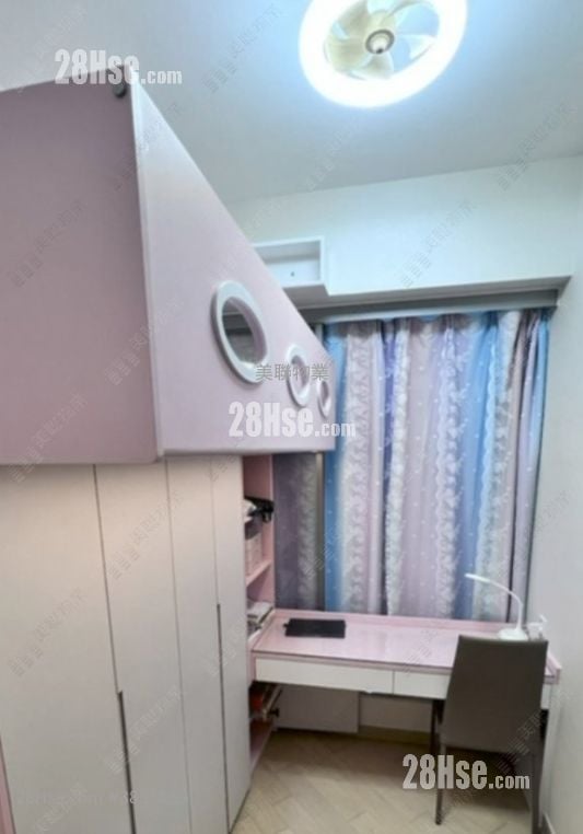 Grand Central Sell 3 Bedrooms , 2 Bathrooms 909 ft²