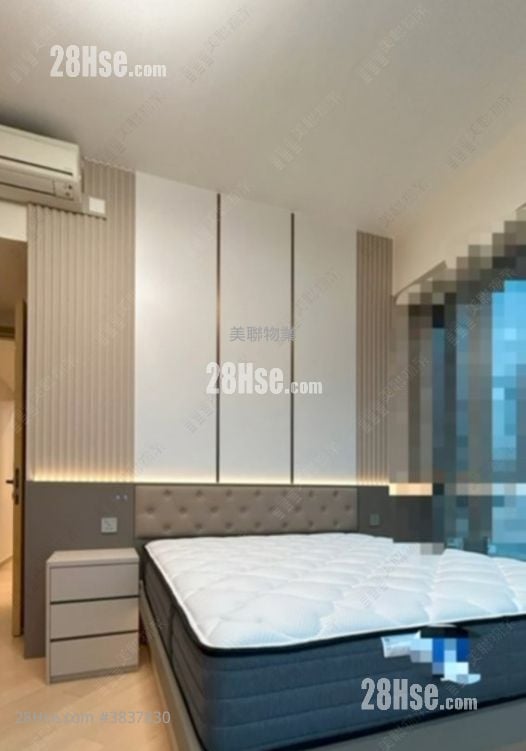 Grand Central Sell 3 Bedrooms , 2 Bathrooms 909 ft²