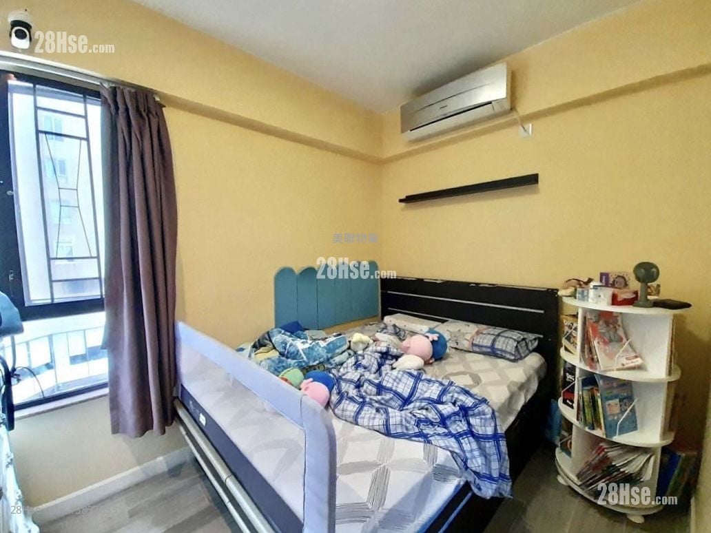 Tsing Yi Garden Sell 3 Bedrooms , 2 Bathrooms 547 ft²