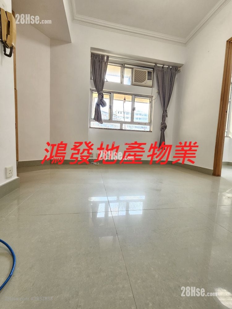 Po Hay Building Sell 2 Bedrooms , 1 Bathroom 246 ft²