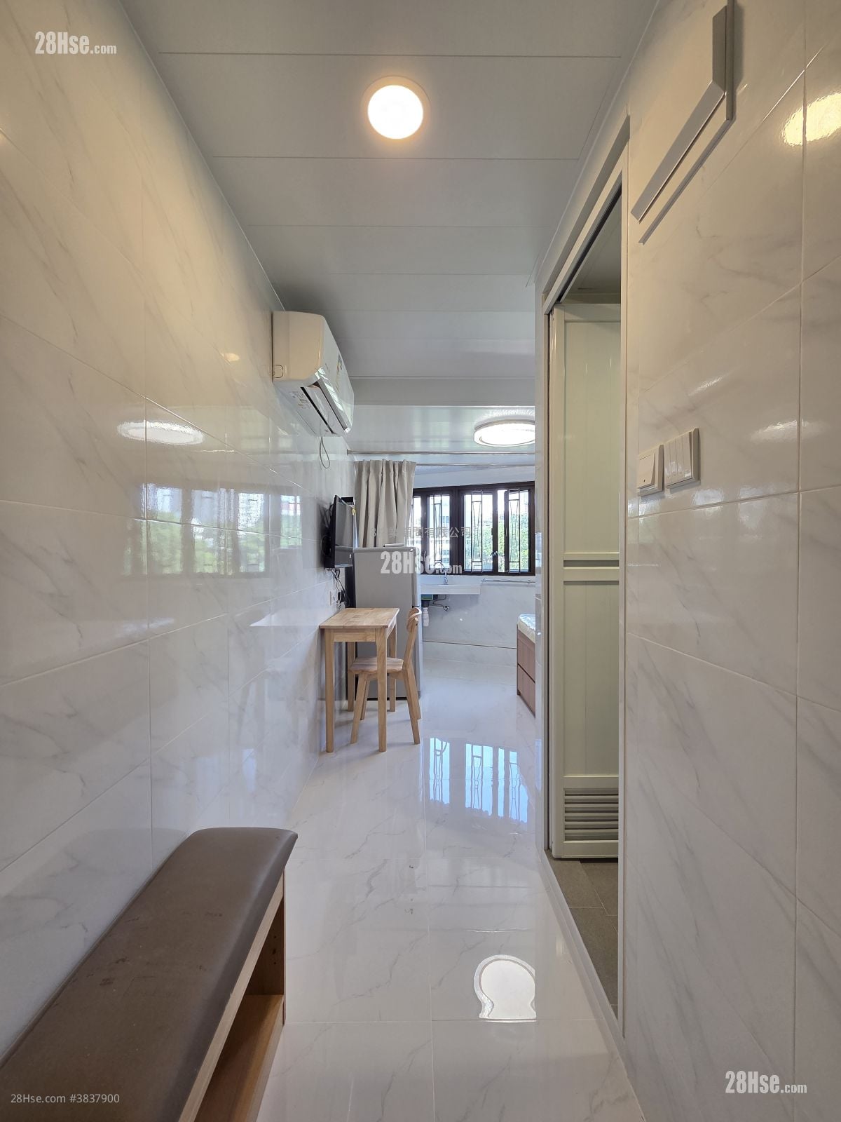 Cheung King Mansion Rental Studio , 1 Bathroom 180 ft²