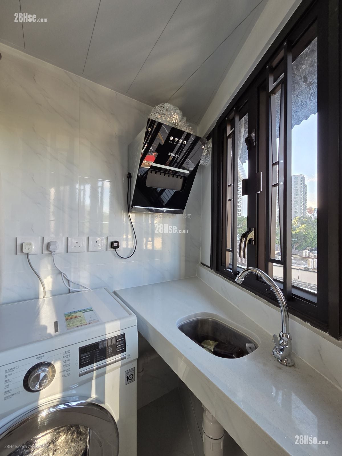 Cheung King Mansion Rental Studio , 1 Bathroom 180 ft²