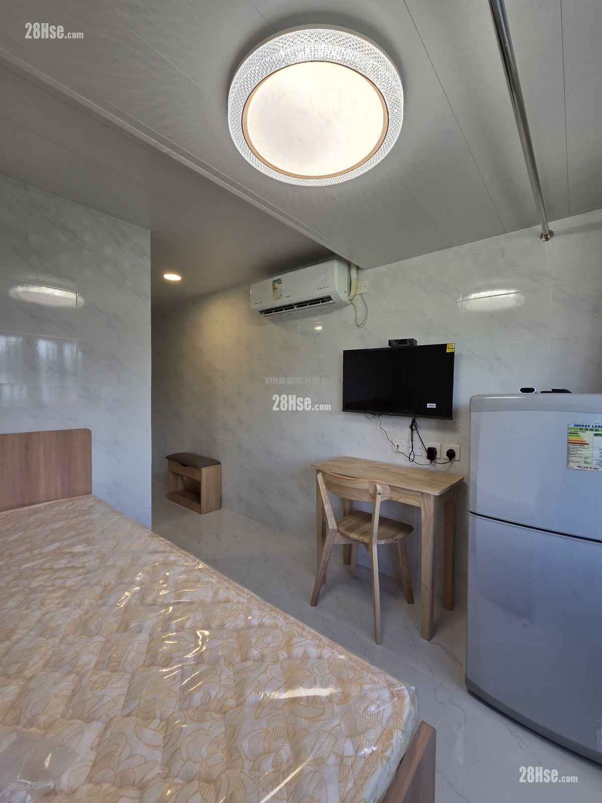 Cheung King Mansion Rental Studio , 1 Bathroom 180 ft²