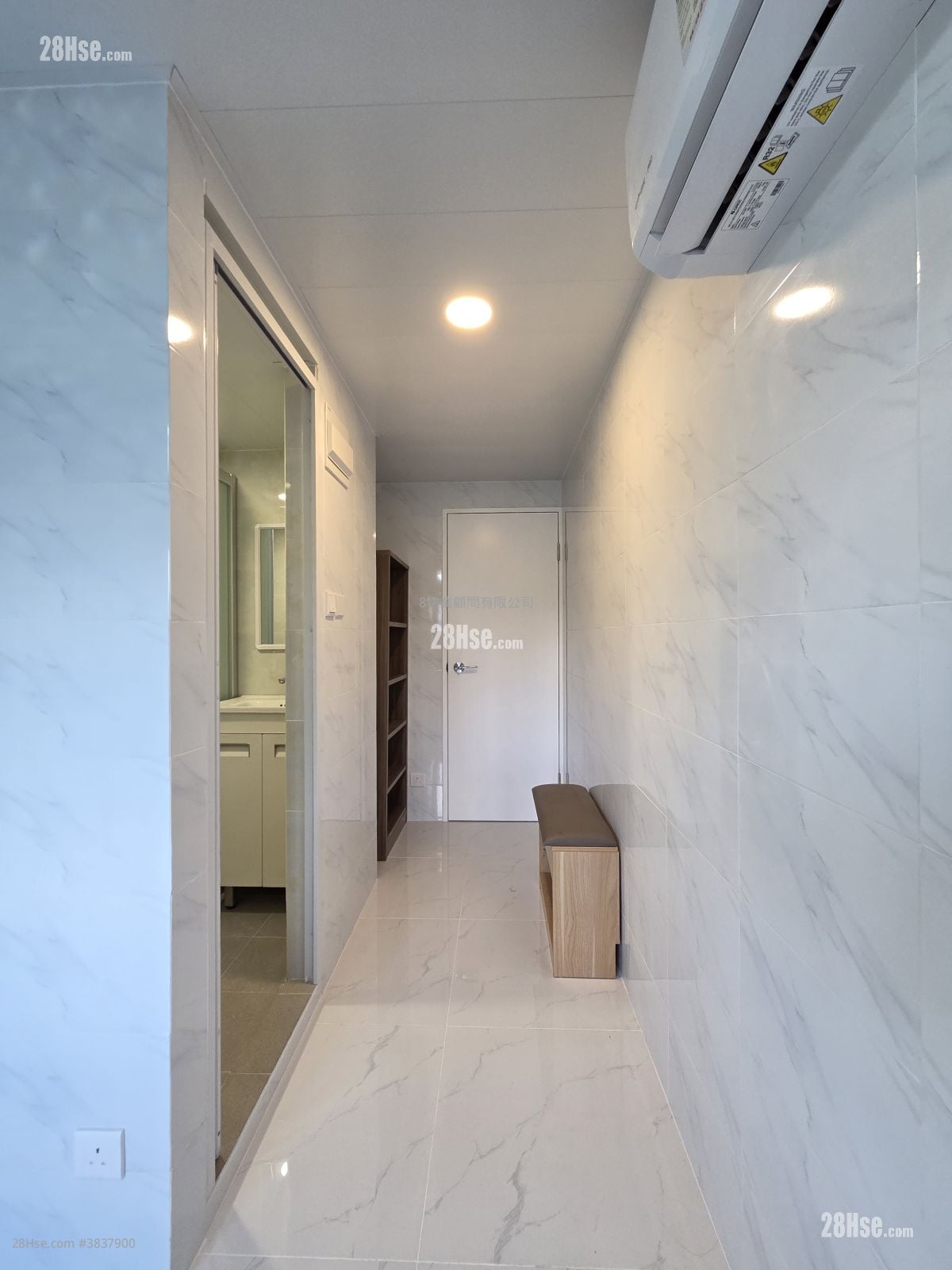 Cheung King Mansion Rental Studio , 1 Bathroom 180 ft²