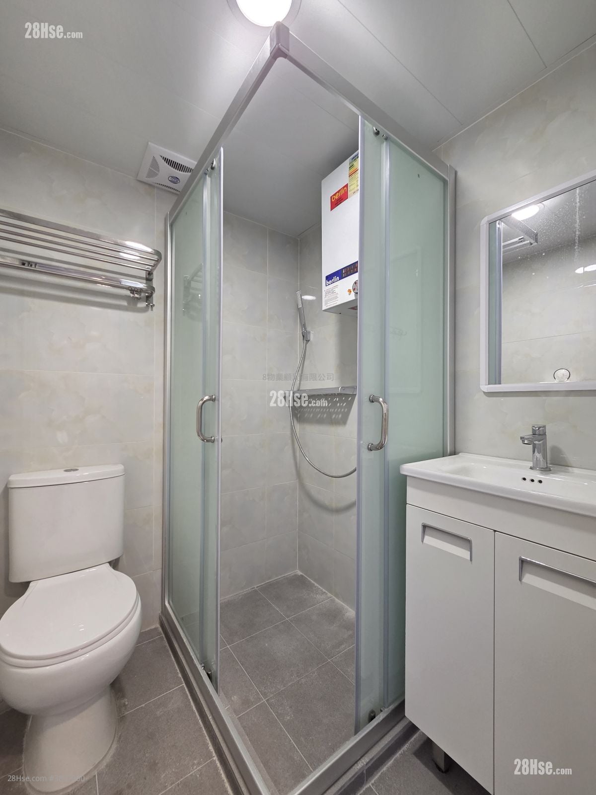 Cheung King Mansion Rental Studio , 1 Bathroom 180 ft²