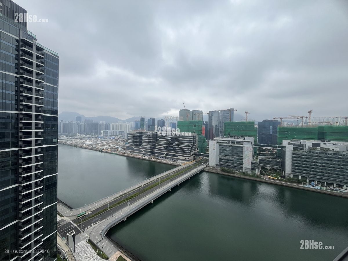 Double Coast Sell 3 Bedrooms , 1 Bathroom 477 ft²