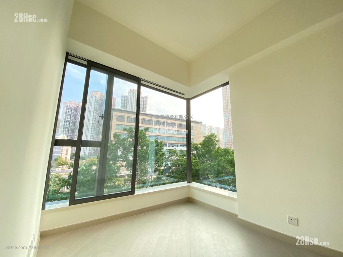 Wetland Seasons Park Sell 3 Bedrooms 484 ft²