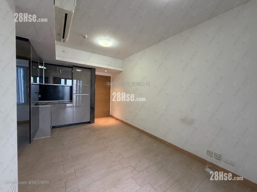 Century Link Sell 2 Bedrooms 479 ft²