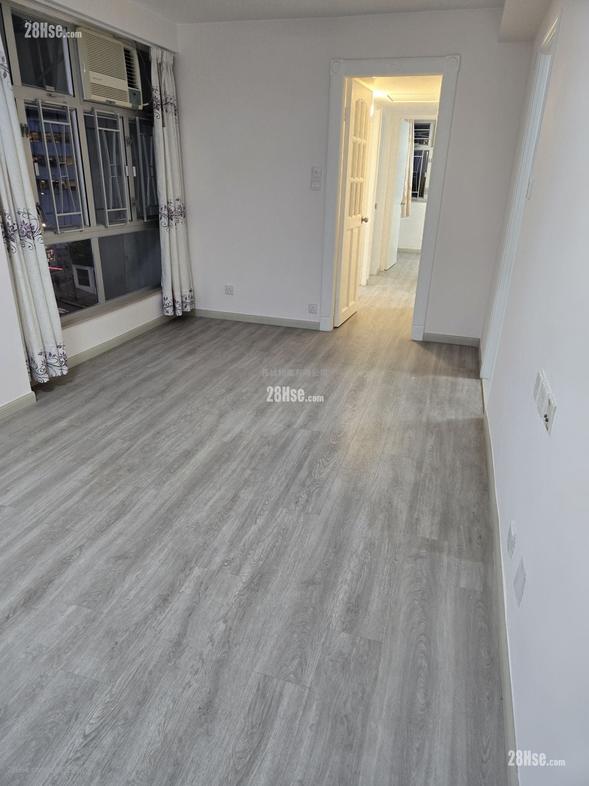 Nan Fung Sun Chuen Sell 3 Bedrooms , 1 Bathroom 516 ft²