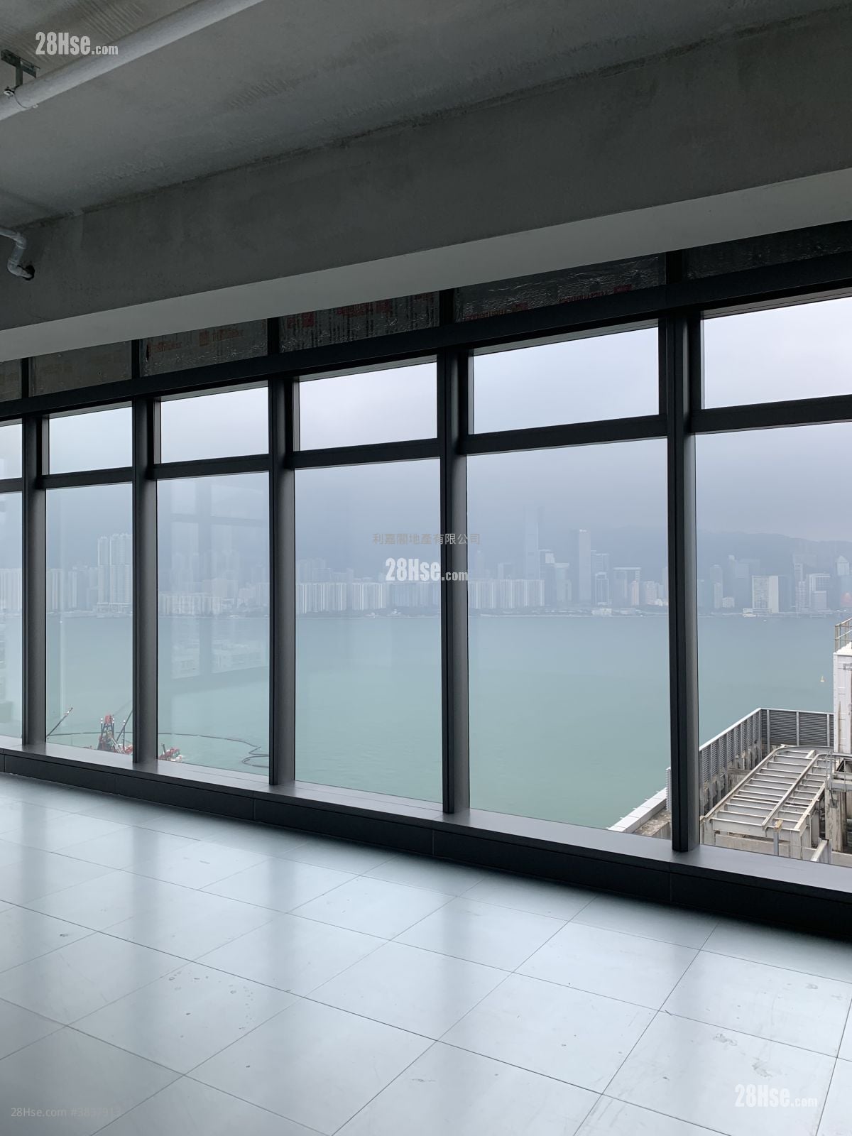Four Seas Group Centre Sell