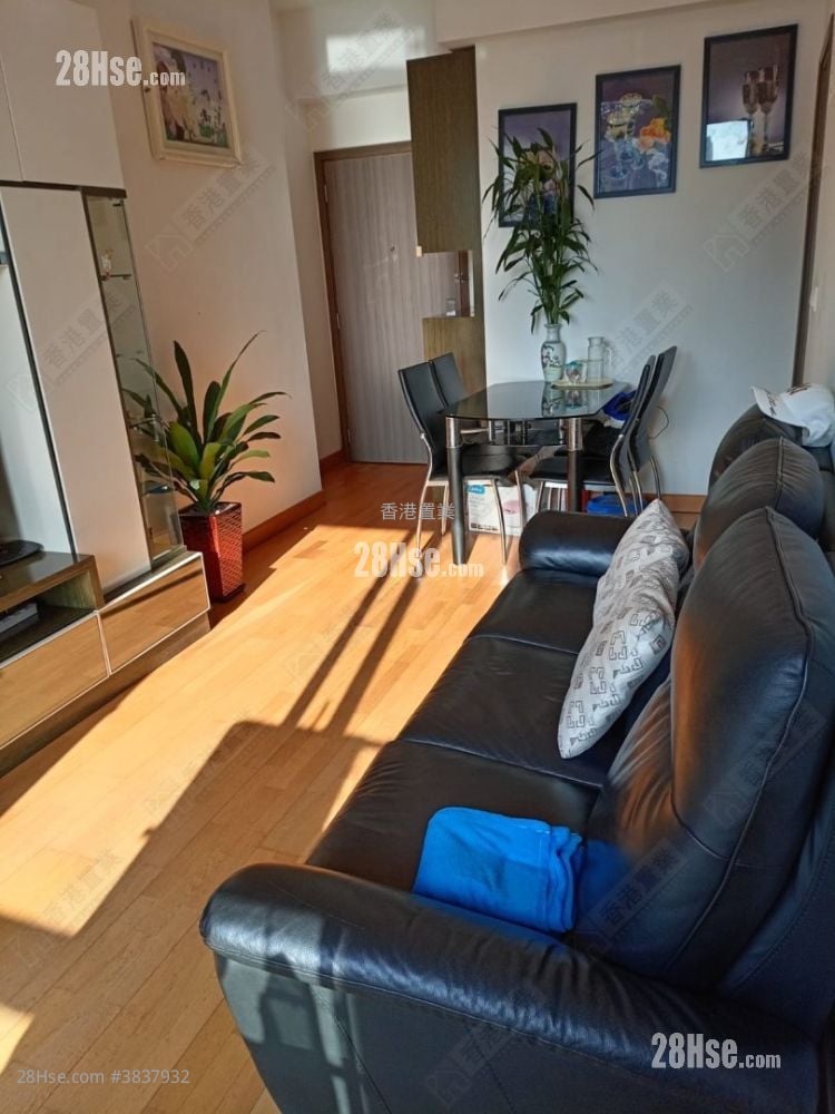 Heya Aqua Sell 2 Bedrooms , 1 Bathroom 525 ft²
