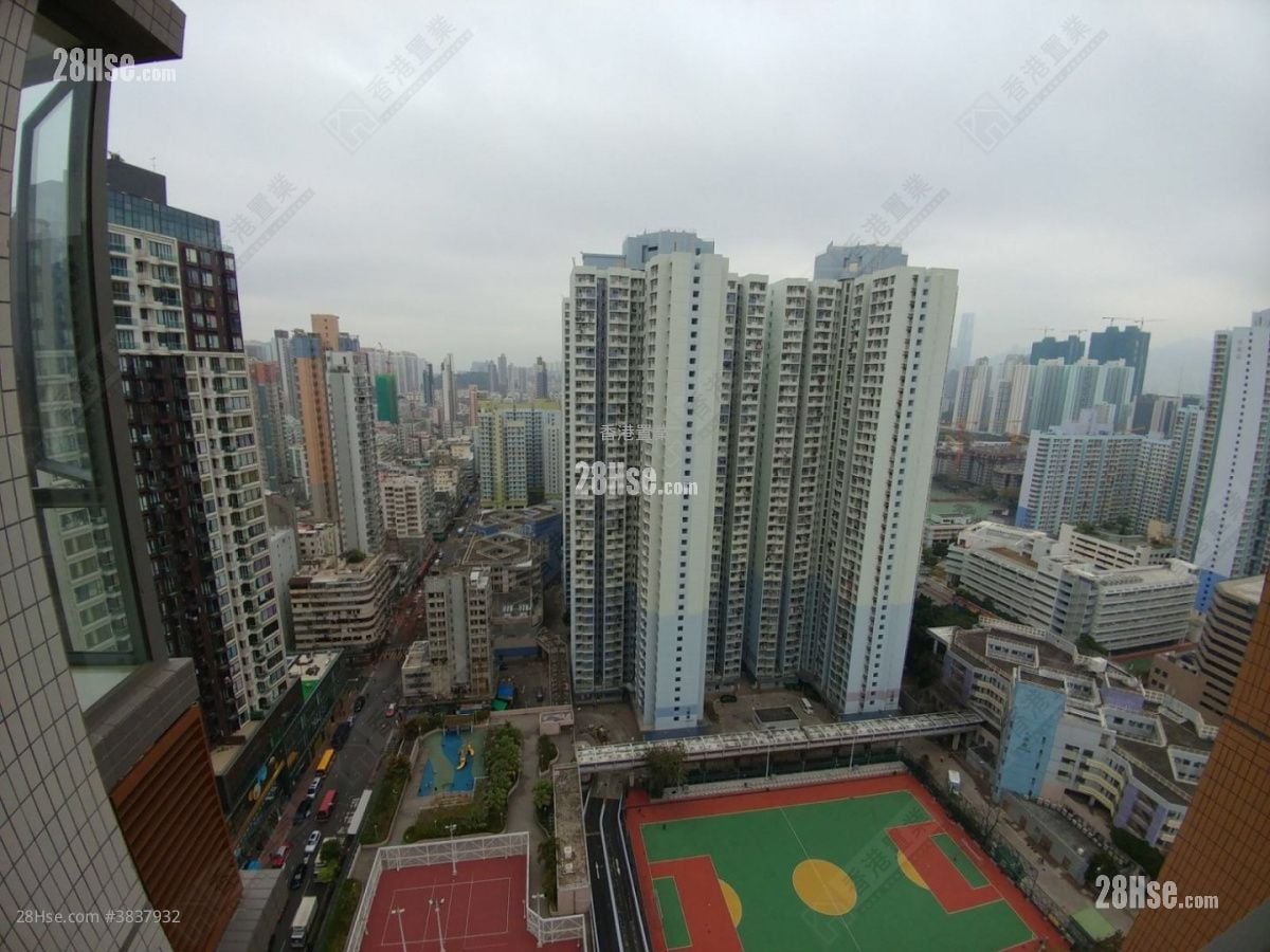Heya Aqua Sell 2 Bedrooms , 1 Bathroom 525 ft²