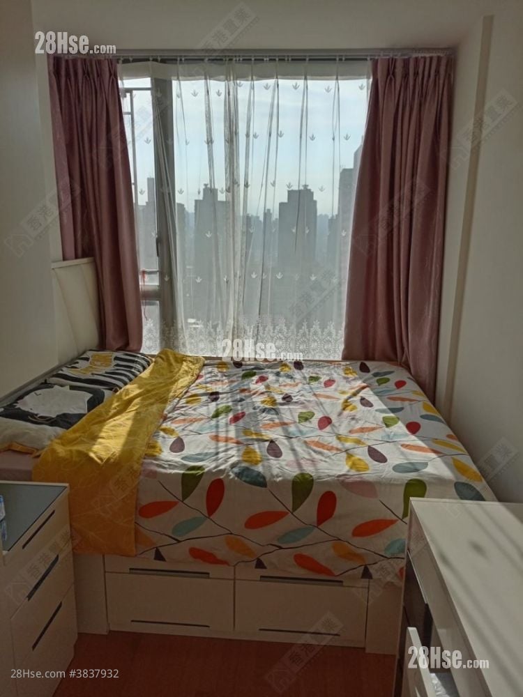 Heya Aqua Sell 2 Bedrooms , 1 Bathroom 525 ft²