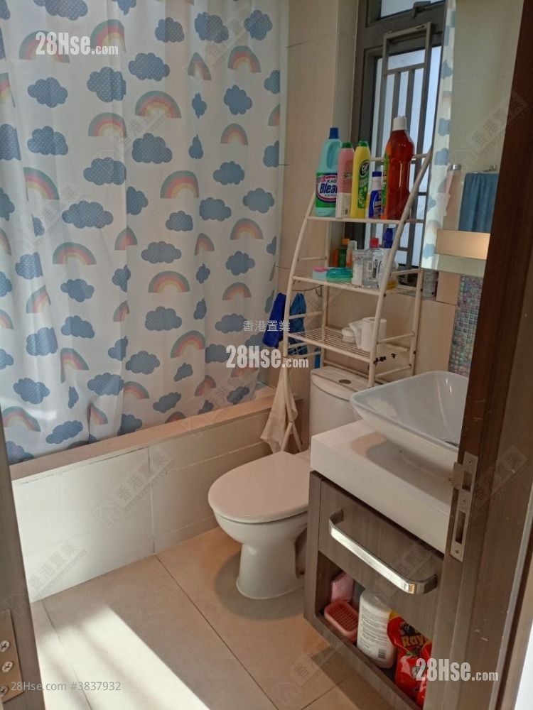 Heya Aqua Sell 2 Bedrooms , 1 Bathroom 525 ft²