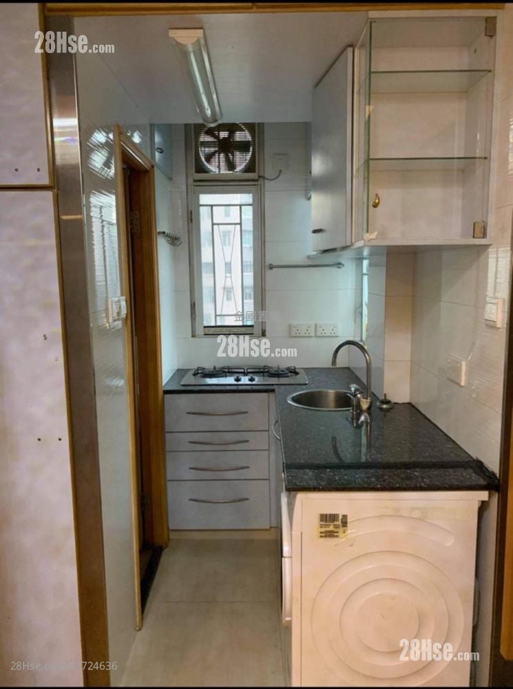 Lai Po Building Sell 2 Bedrooms , 1 Bathroom 262 ft²