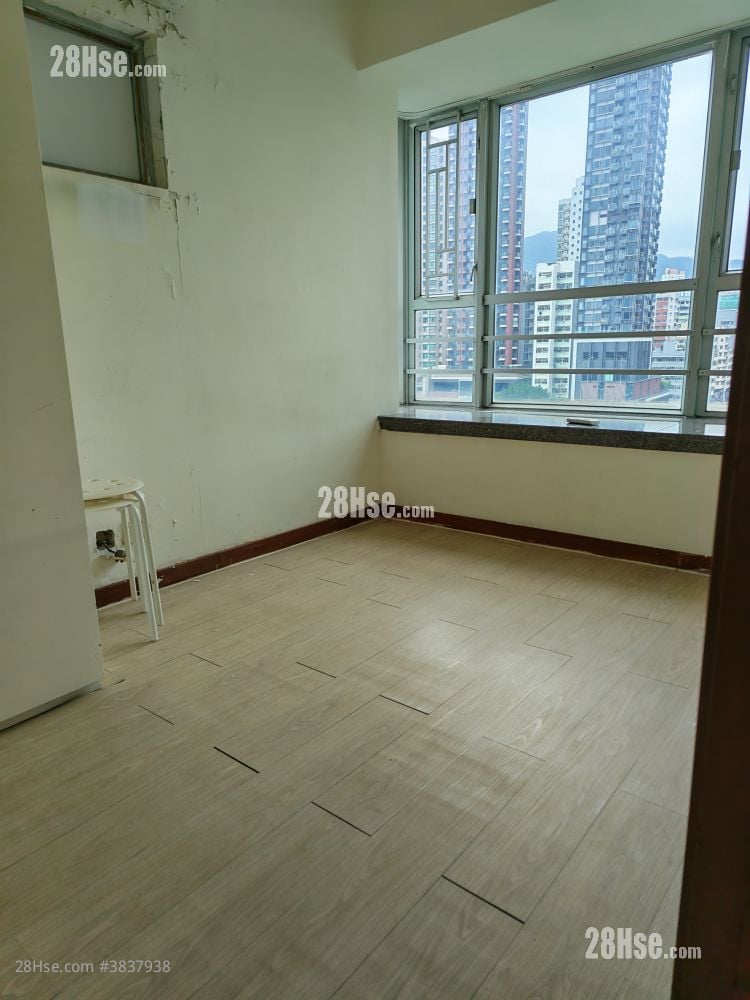 港湾豪庭 租盘 2 房 , 1 浴室 320 平方尺