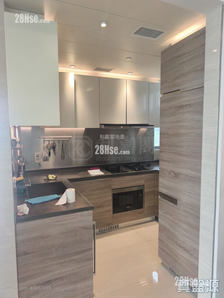 L’aquatique Sell 3 Bedrooms 907 ft²