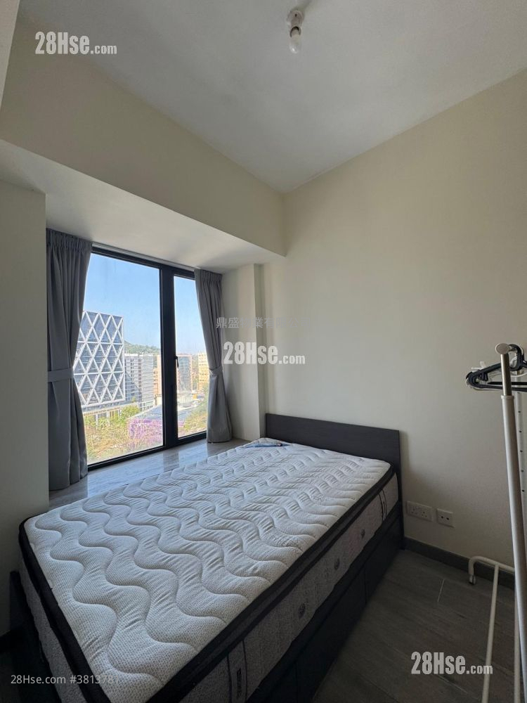 Le Riviera Rental 1 Bedroom , 1 Bathroom 275 ft²