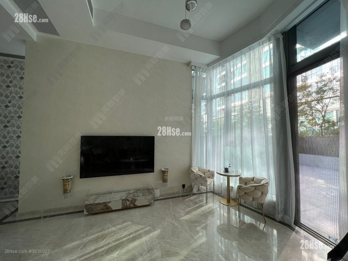 Le Pont Sell 5+ Bedrooms , 5+ Bathrooms 2,711 ft²