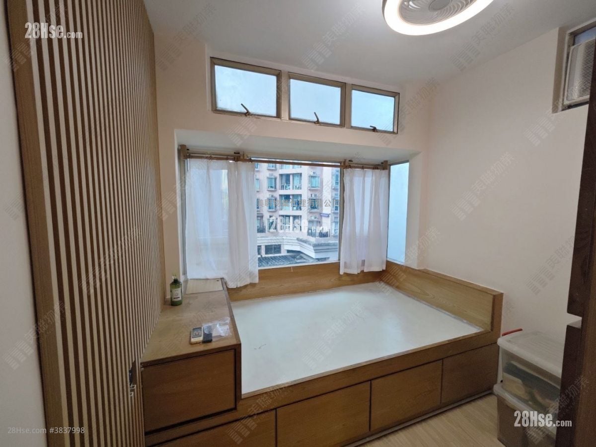 Avon Park Sell 2 Bedrooms 400 ft²