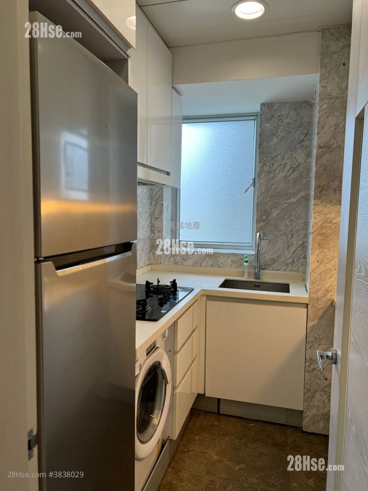 Festival City Rental 3 Bedrooms , 2 Bathrooms 786 ft²