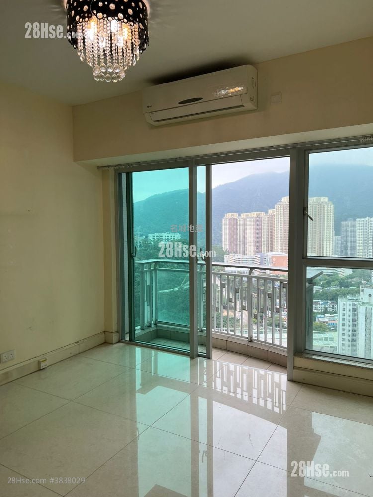 Festival City Rental 3 Bedrooms , 2 Bathrooms 786 ft²