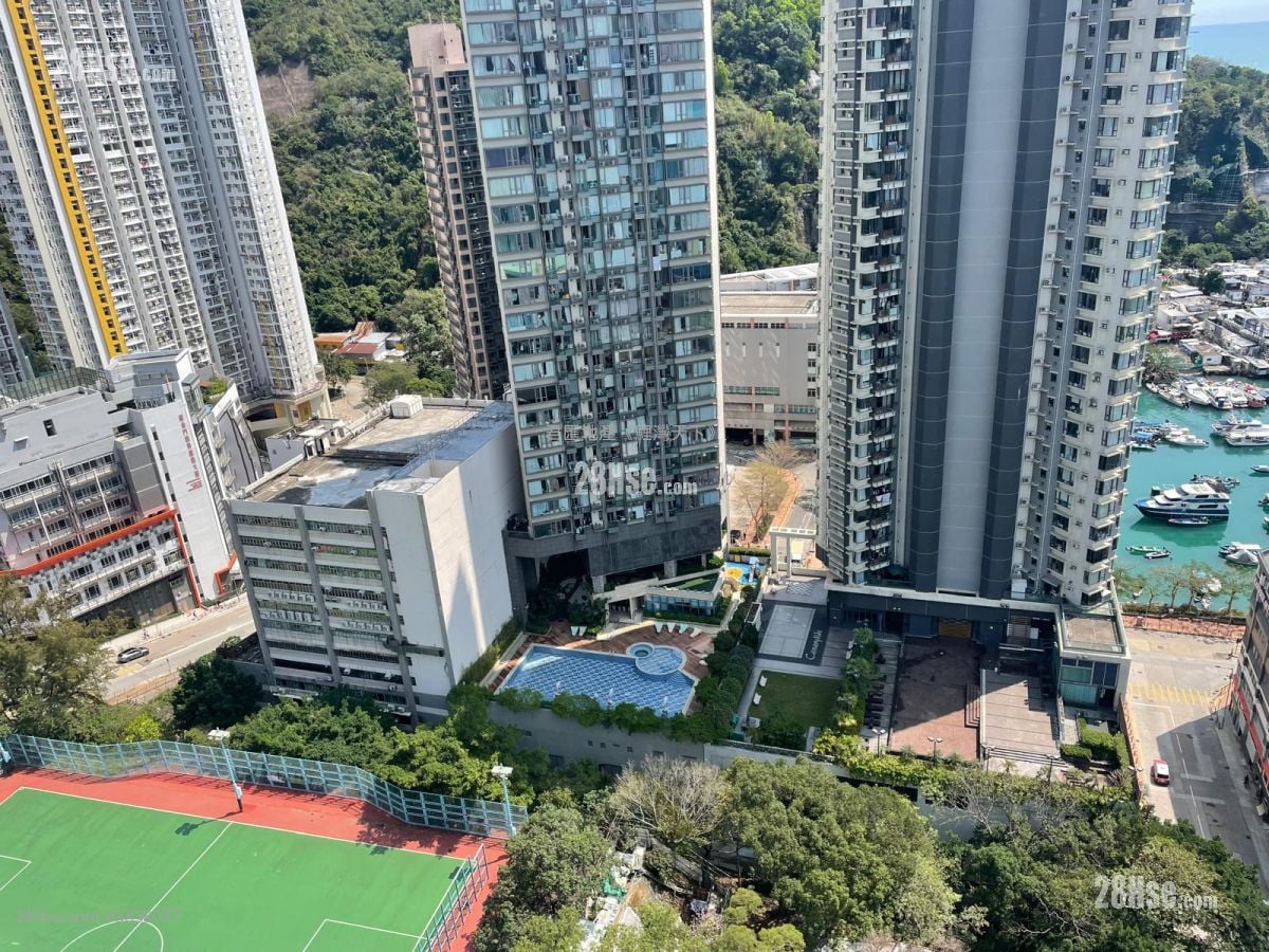 Maya Rental 2 Bedrooms , 1 Bathroom 495 ft²