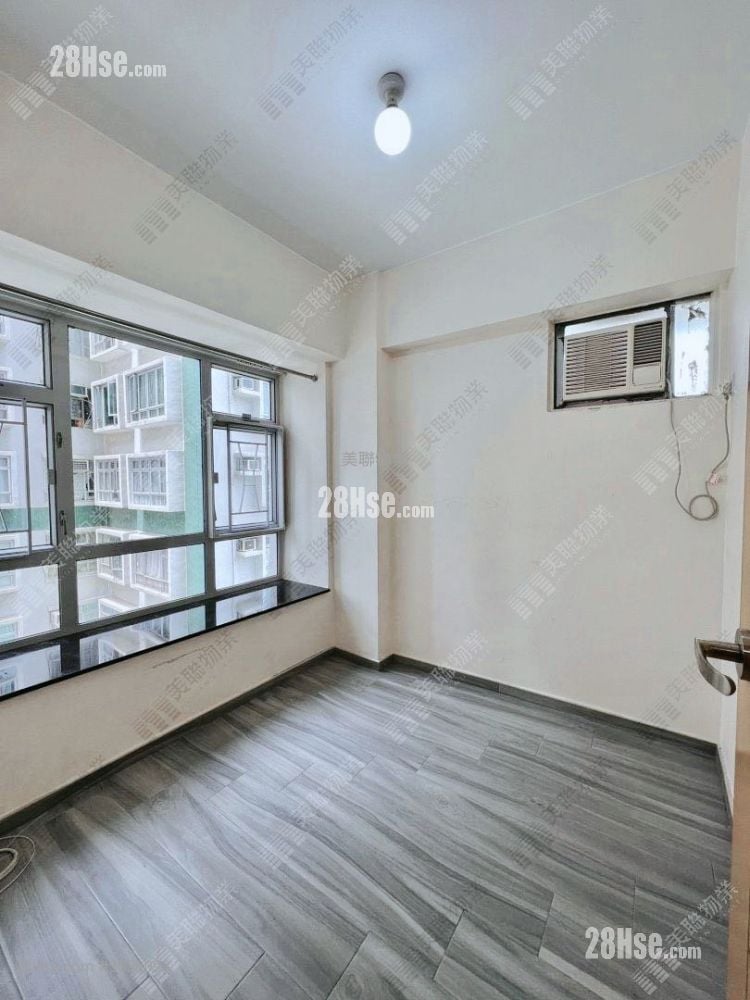 Greenland Garden Sell 2 Bedrooms , 1 Bathroom 330 ft²
