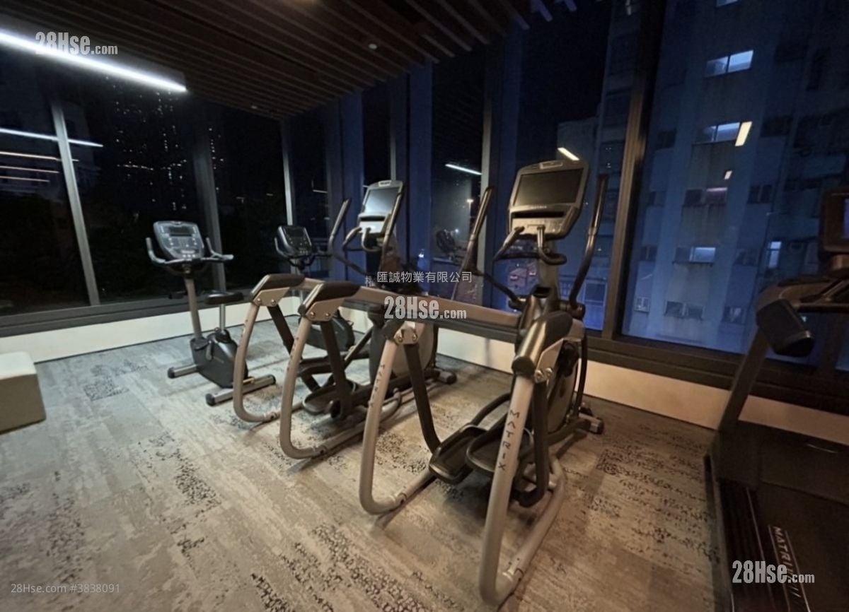 The Zutten Sell 1 Bedroom , 1 Bathroom 261 ft²