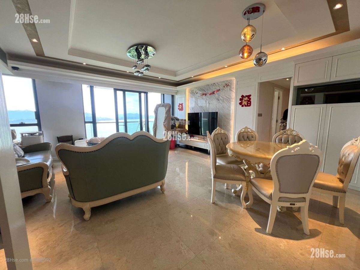 Double Cove Rental 1,390 ft²