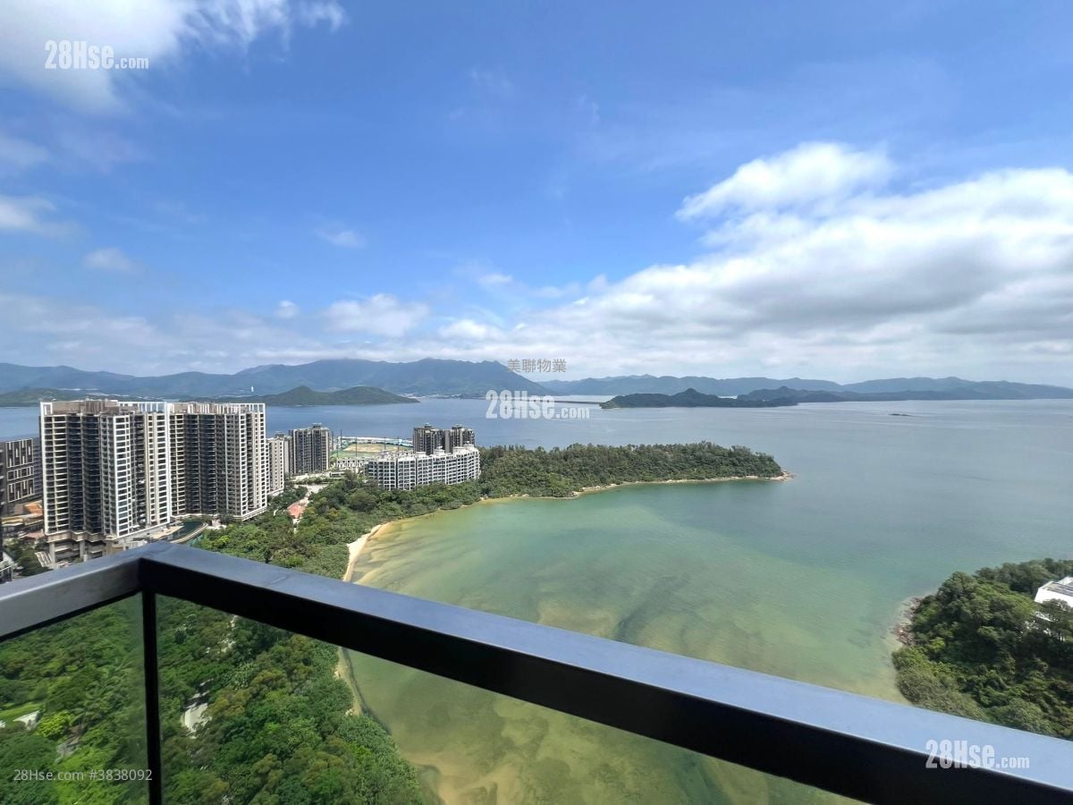 Double Cove Rental 1,390 ft²