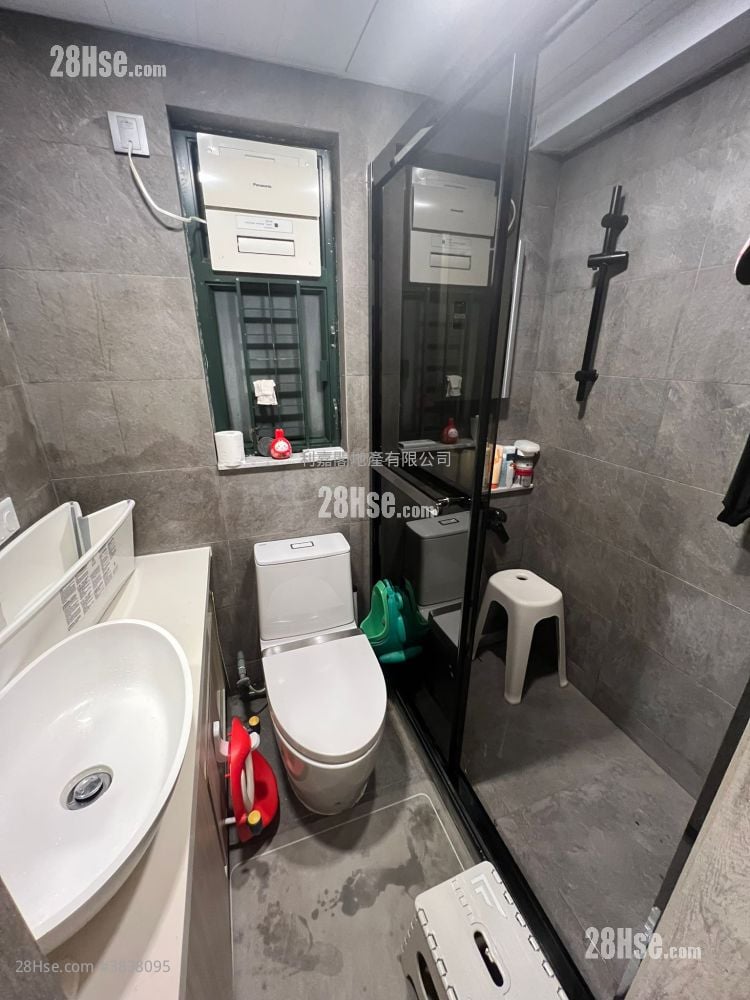 Dawning Views Sell 2 Bedrooms 386 ft²